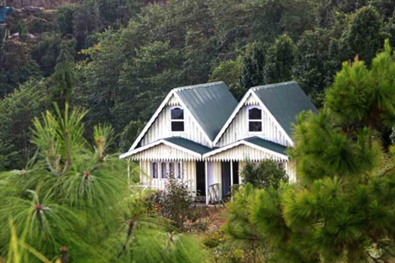 ホテル Neora Valley Retreat Rishop エクステリア 写真